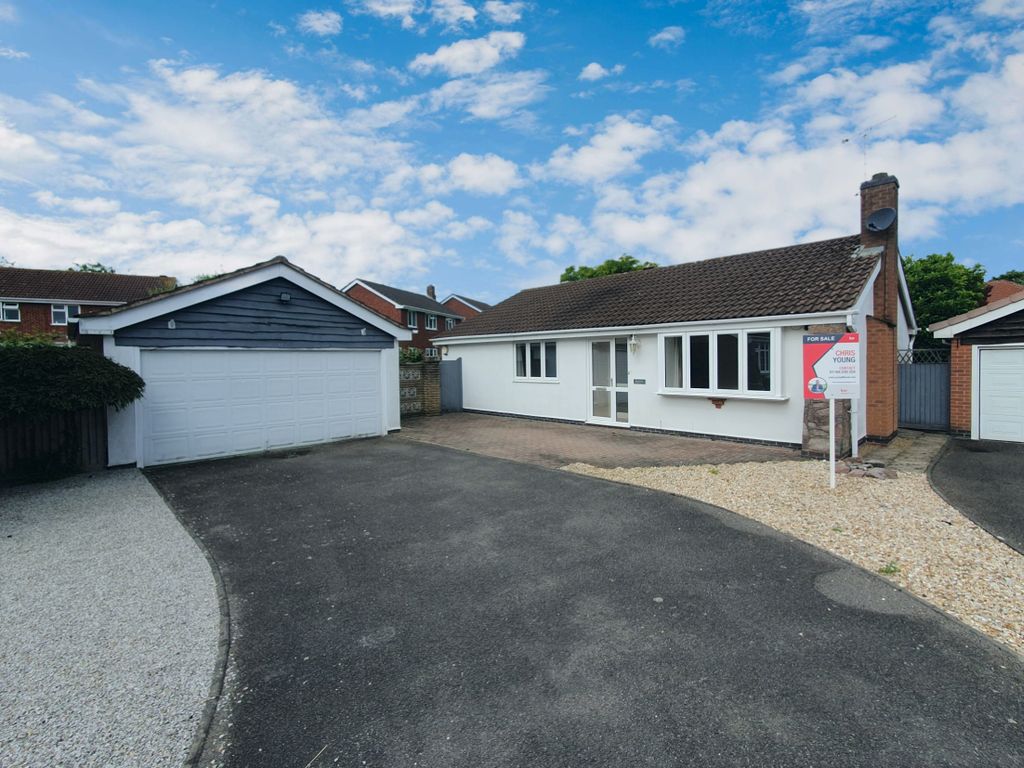 2 bed bungalow for sale in Blue Pots Close, Leicester Forest East, Leicester LE3, £350,000