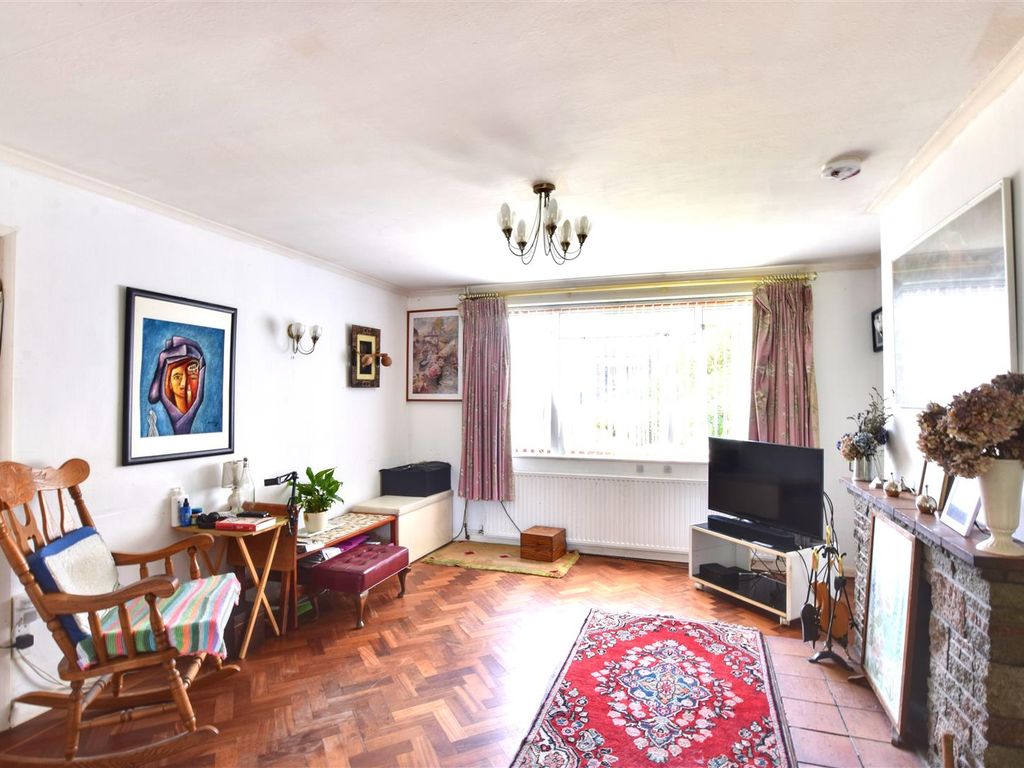 4 bed semi-detached house for sale in Ellwood Gardens, Watford WD25, £620,000