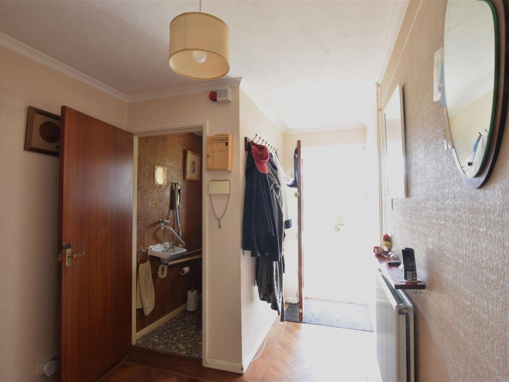 4 bed semi-detached house for sale in Ellwood Gardens, Watford WD25, £620,000