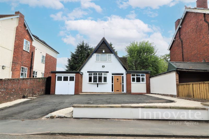 4 bed detached house for sale in Joinings Bank, Oldbury B68, £350,000