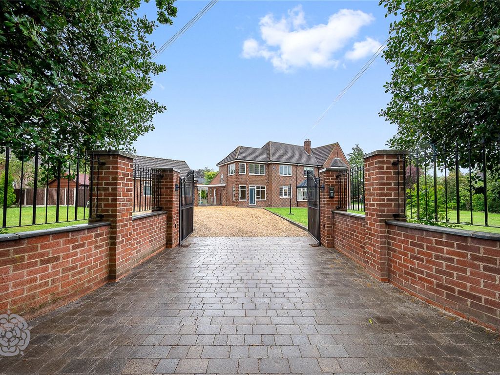 6 bed detached house for sale in Hob Hey Lane, Culcheth, Warrington, Cheshire WA3, £1,450,000