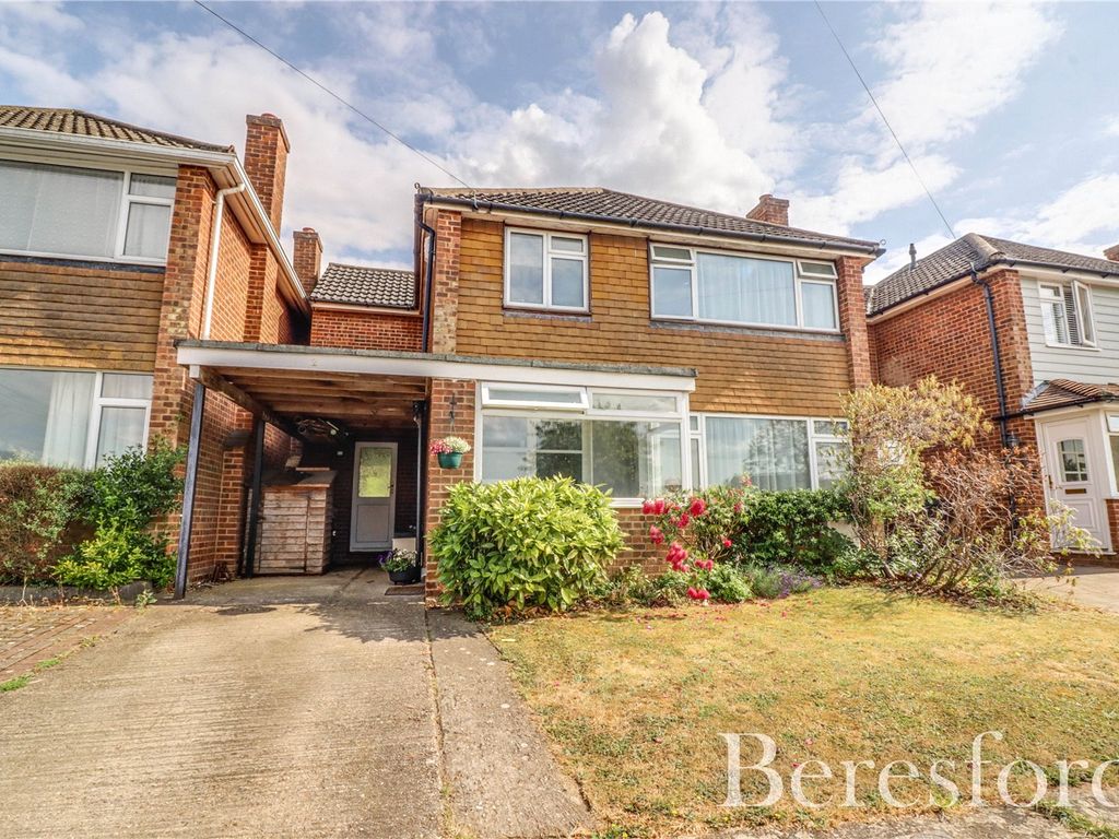4 bed detached house for sale in Fleming Close, Braintree CM7, £400,000