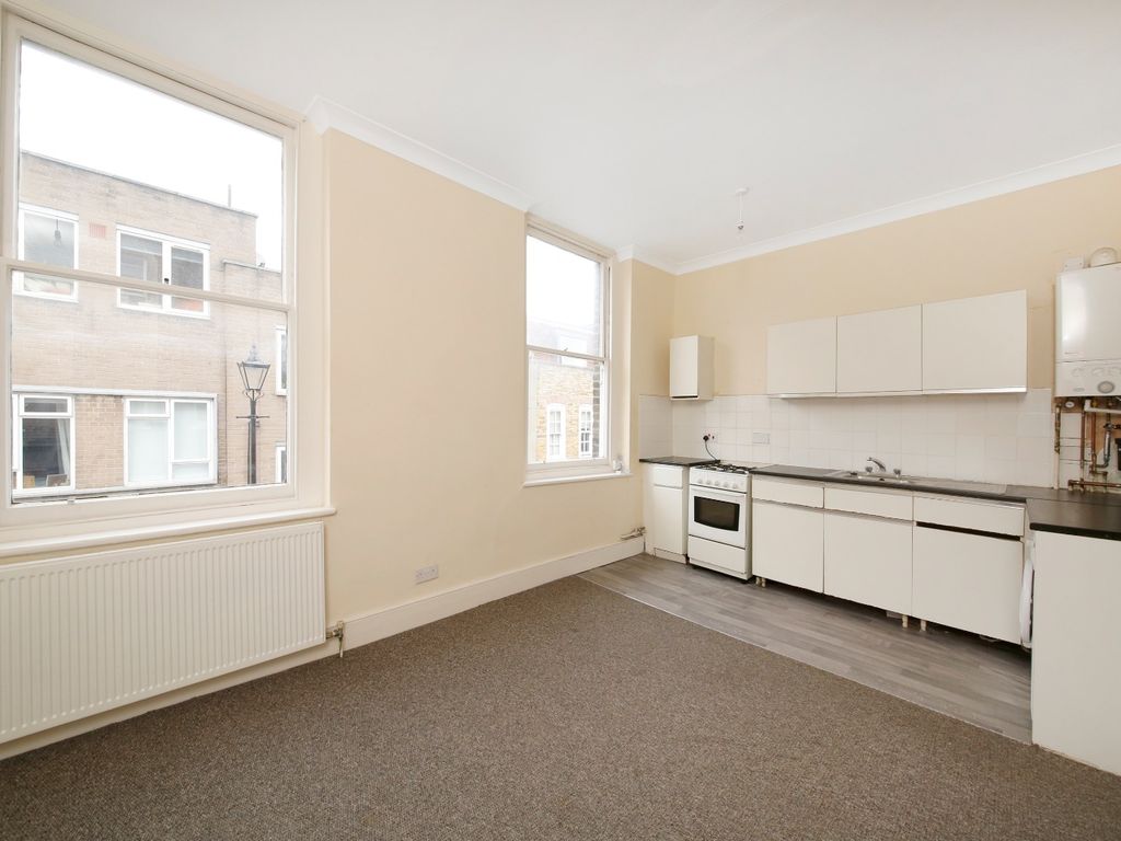 3 bed flat for sale in Deptford High Street, London SE8, £425,000