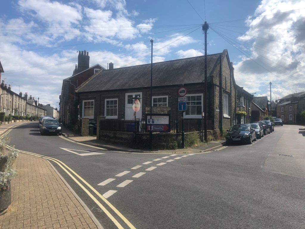 Office to let in Old School Hall, Well Street, Bury St. Edmunds IP33, £6,000 pa