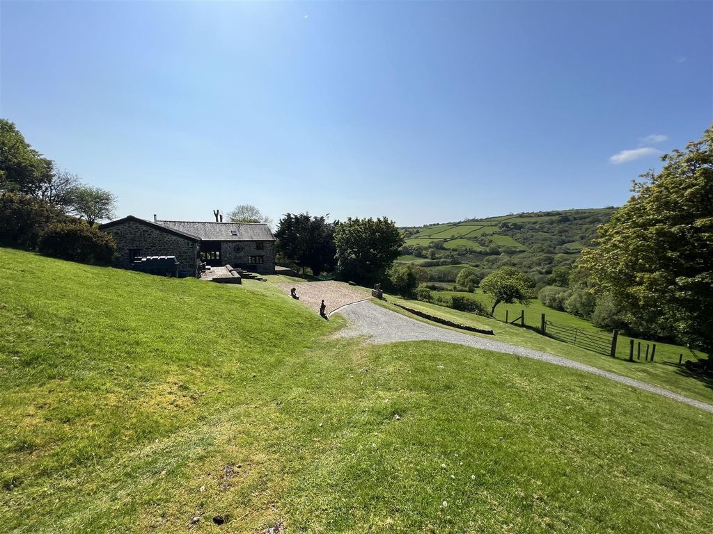 8 bed detached house for sale in Capel Isaac, Llandeilo SA19, £1,400,000