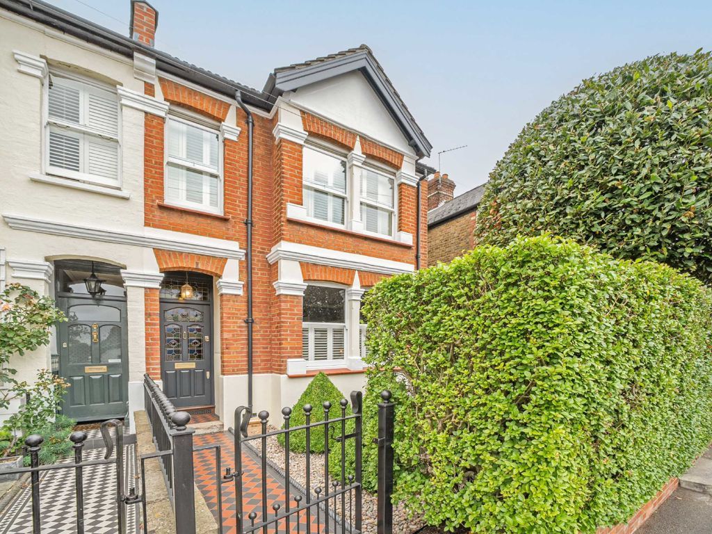 3 bed semi-detached house for sale in Douglas Road, Surbiton KT6, £899,950