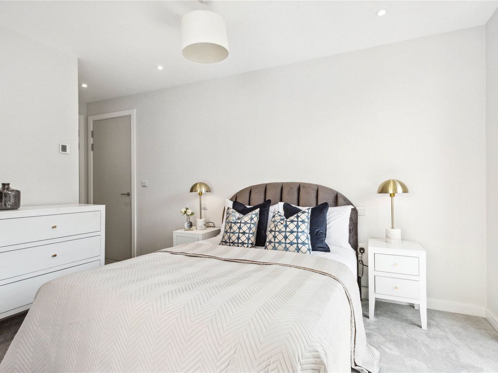 New home, 2 bed link-detached house for sale in Battersea High Street, London SW11, £870,000