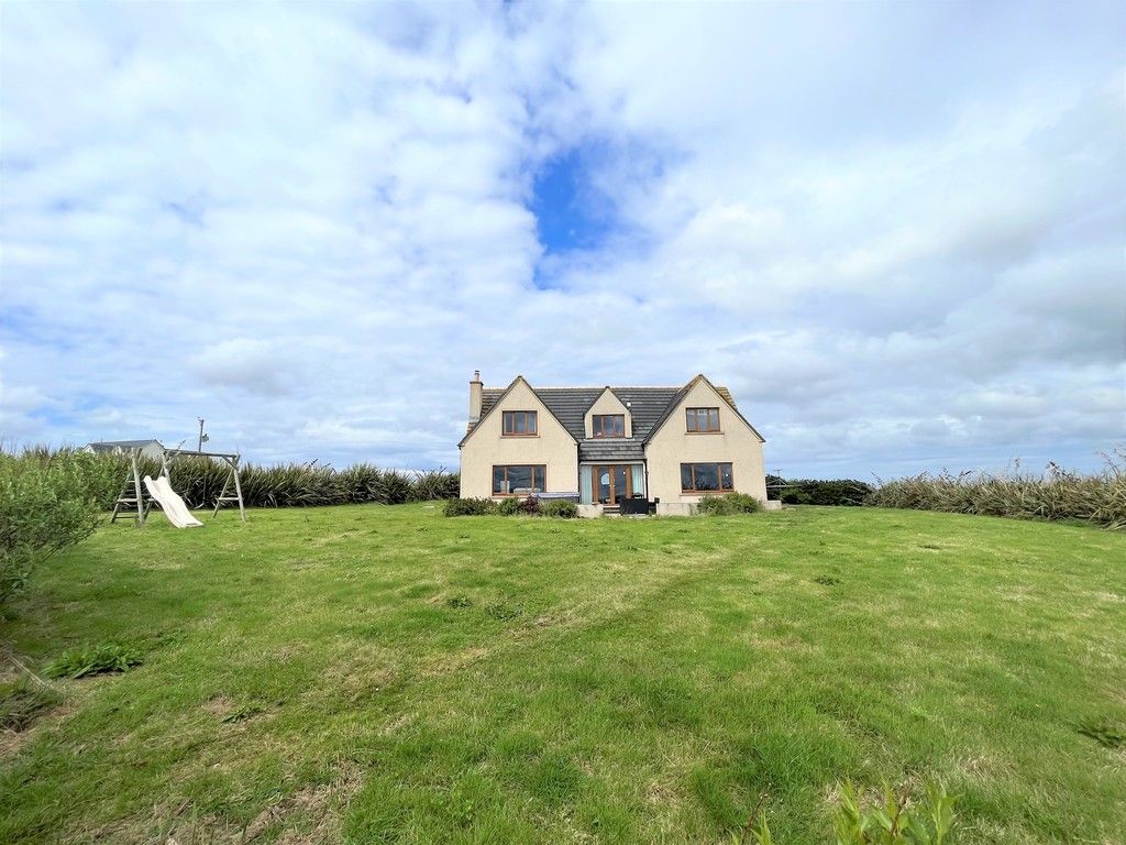6 bed detached house for sale in Dunnet, Thurso KW14, £440,000