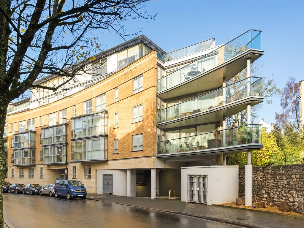 3 bed flat for sale in North Contemporis, 20 Merchants Road, Clifton, Bristol BS8, £850,000