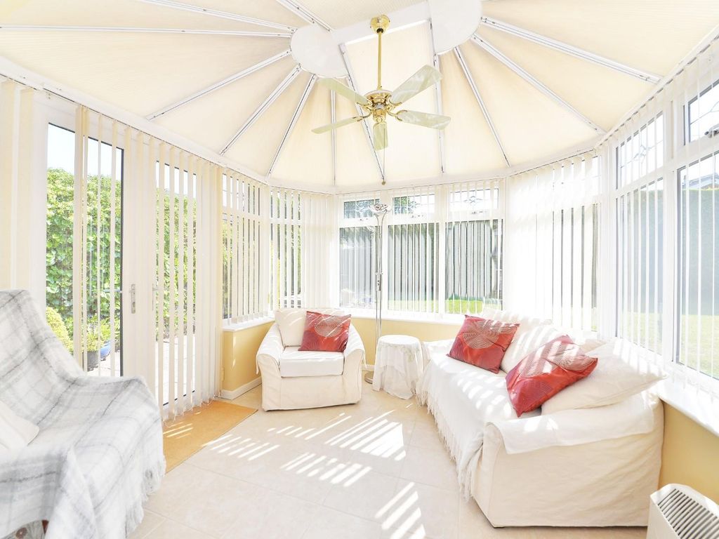 2 bed detached bungalow for sale in Bridge Meadow Drive, Knowle, Solihull B93, £625,000