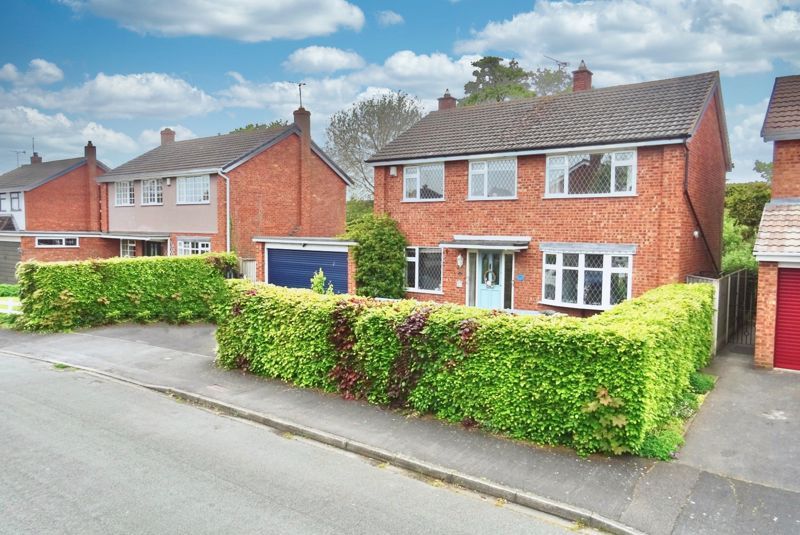 4 bed detached house for sale in The Flashes, Gnosall, Stafford ST20, £375,000