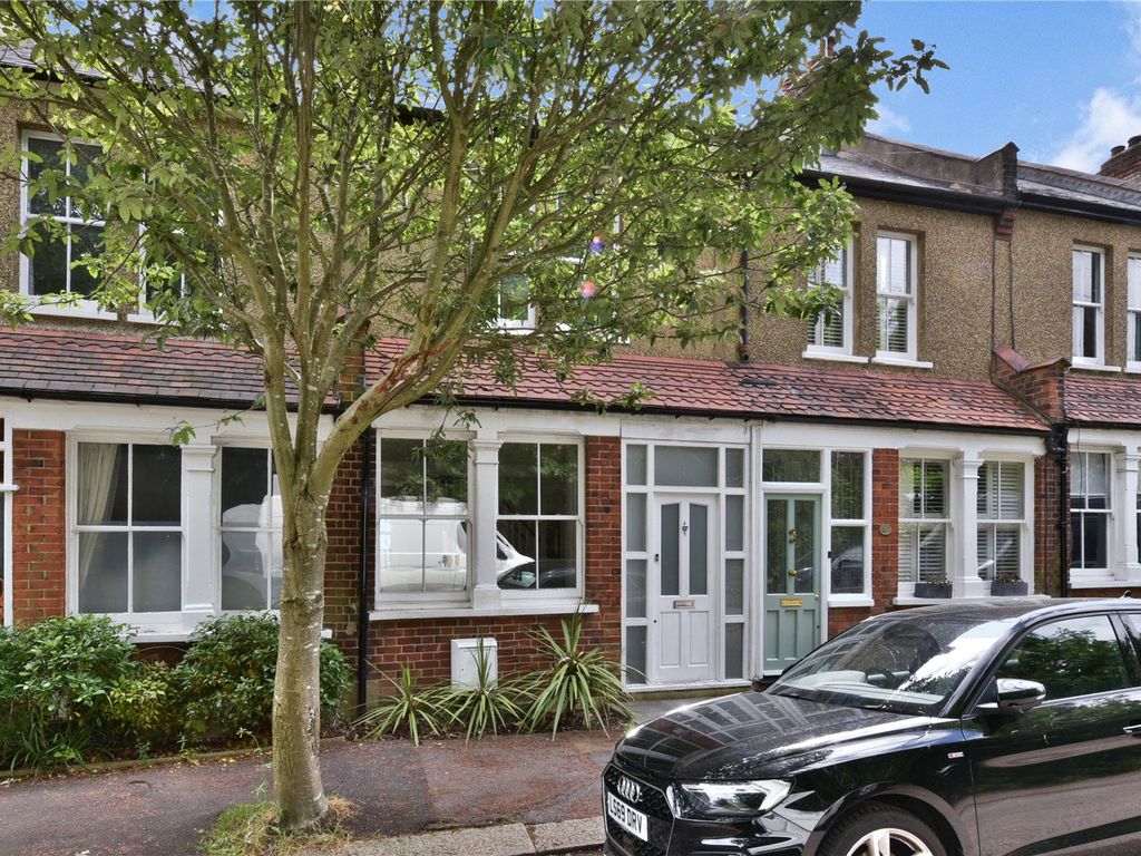 2 bed terraced house for sale in Old Fold Lane, Barnet EN5, £700,000