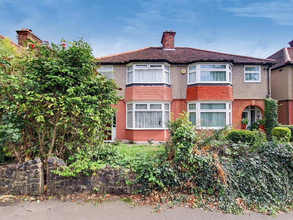 3 bed semi-detached house for sale in Woodland Gardens, Isleworth TW7, £550,000