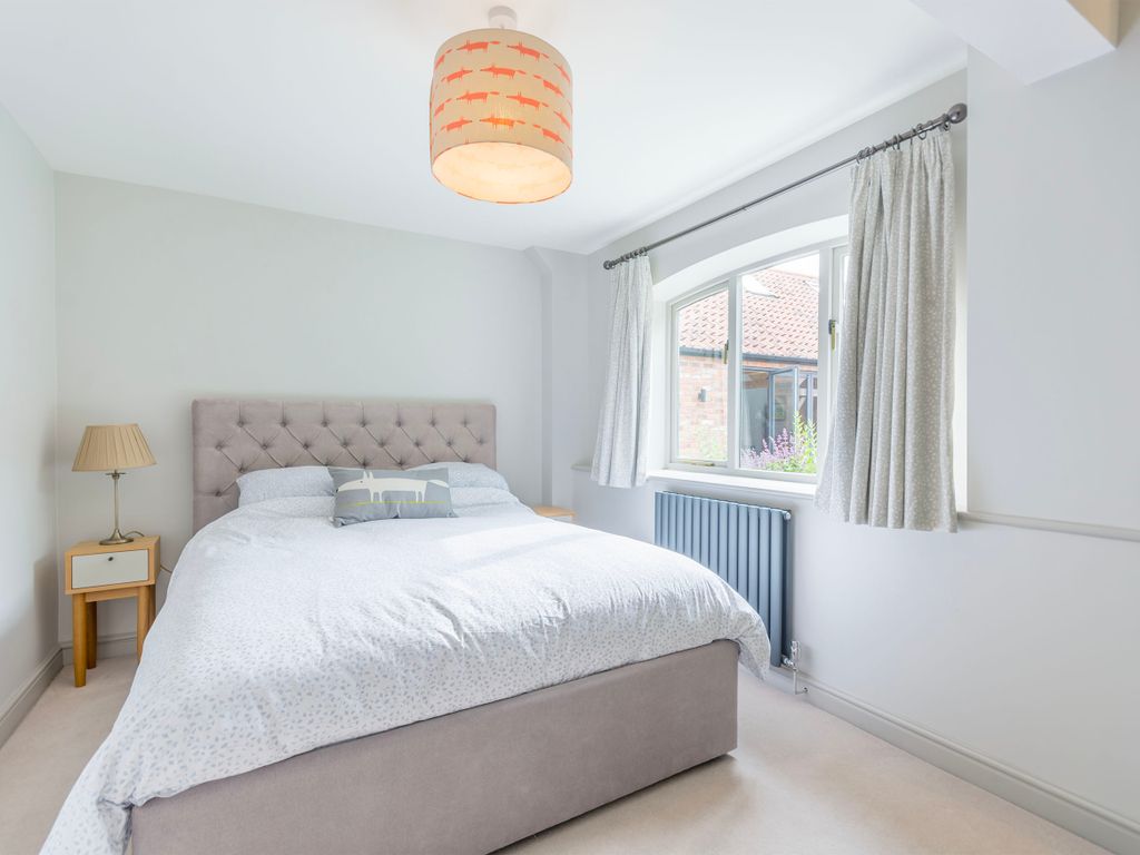 4 bed link-detached house for sale in Straws Lane, East Bridgford, Nottingham NG13, £865,000