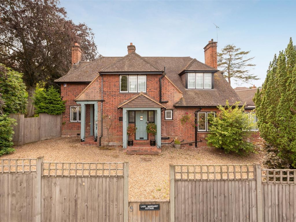 4 bed detached house for sale in Charters Road, Sunningdale, Ascot SL5, £1,650,000
