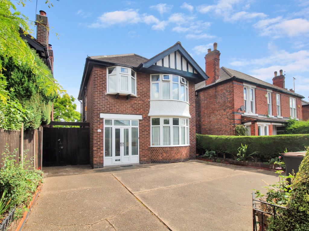 3 bed detached house for sale in Humber Lodge, Humber Road, Beeston, Nottingham NG9, £380,000