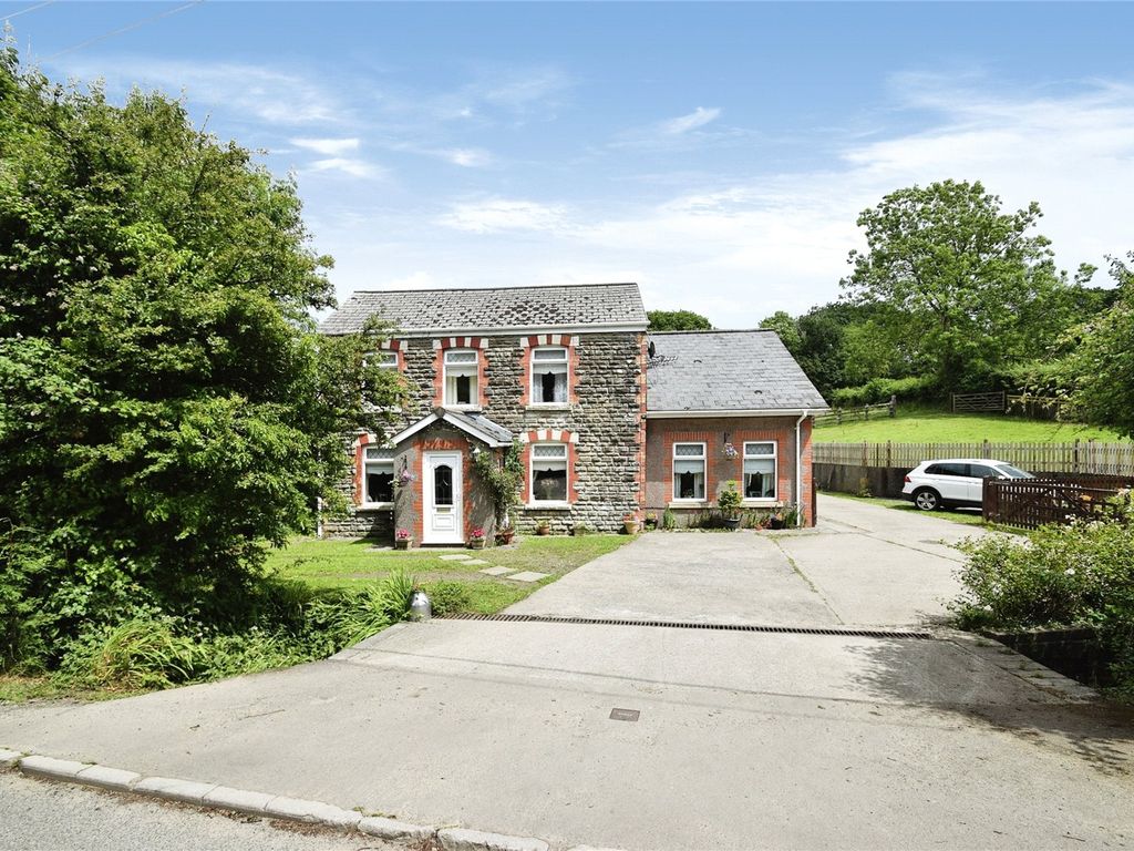 4 bed detached house for sale in Wern Road, Llanmorlais, Abertawe, Wern Road SA4, £699,950