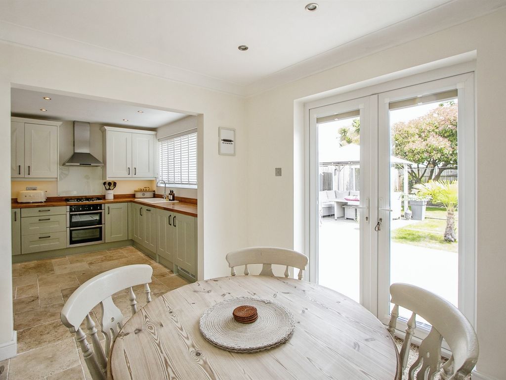2 bed detached bungalow for sale in Kinson Road, Bournemouth BH10, £375,000