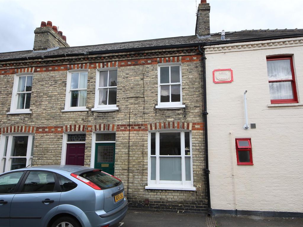 2 bed terraced house for sale in Stockwell Street, Cambridge CB1, £500,000