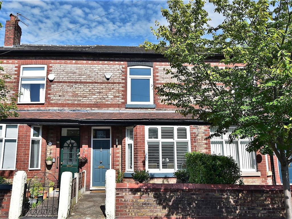 3 bed terraced house for sale in Disley Avenue, West Didsbury, Didsbury, Manchester M20, £475,000
