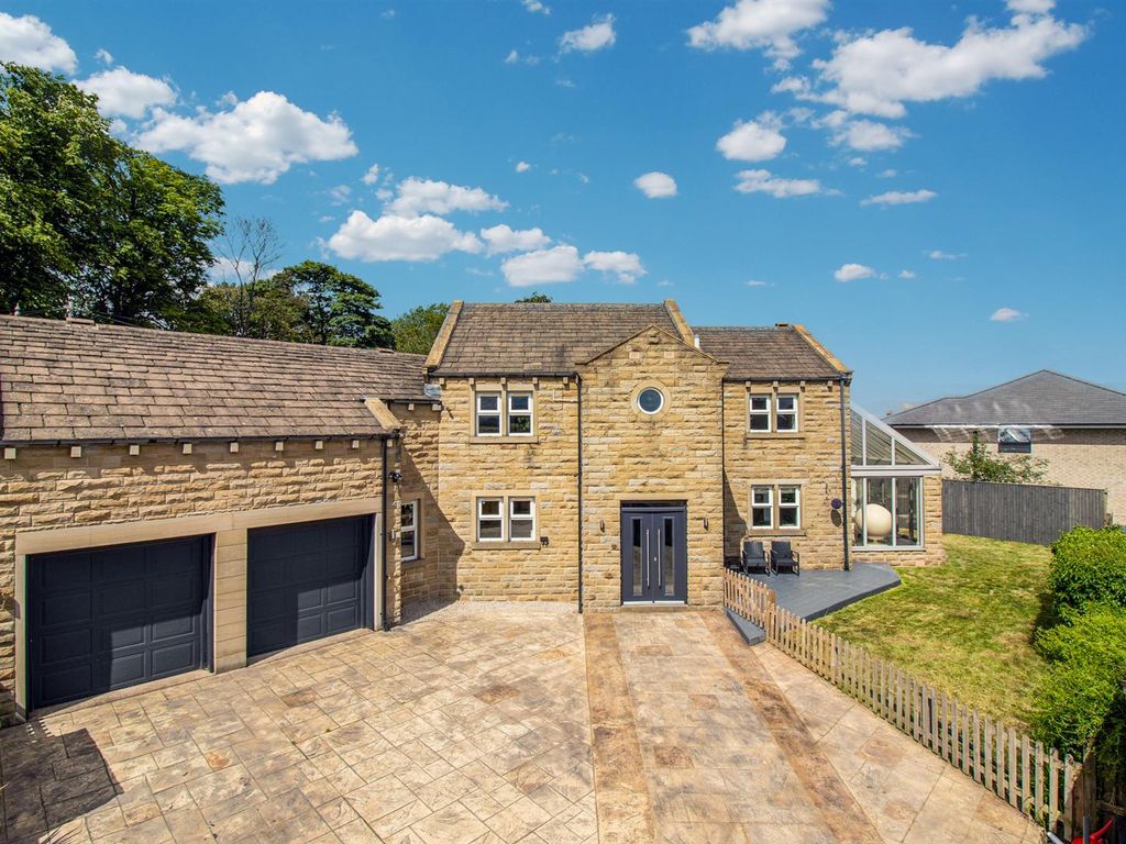 5 bed property for sale in Stoneroyd Farm, Flockton, Wakefield WF4, £749,700
