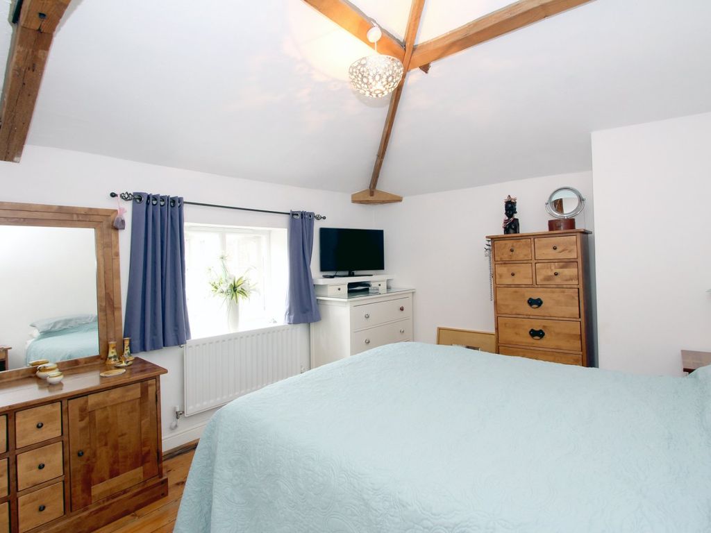 3 bed detached house for sale in Coopers Mews, Watford WD25, £625,000