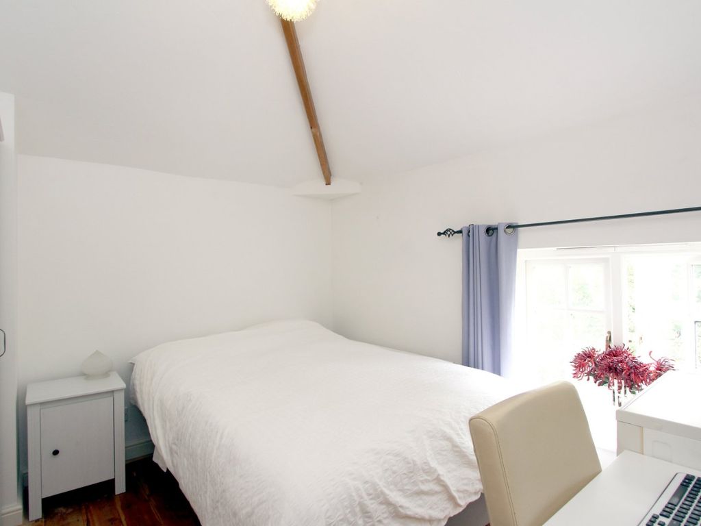 3 bed detached house for sale in Coopers Mews, Watford WD25, £625,000