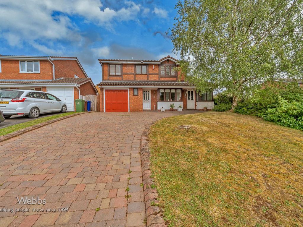 4 bed detached house for sale in Gloucester Way, Heath Hayes, Cannock WS11, £360,000