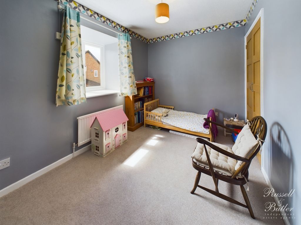 4 bed detached house for sale in Moreton Drive, Maids Moreton, Buckingham MK18, £699,995