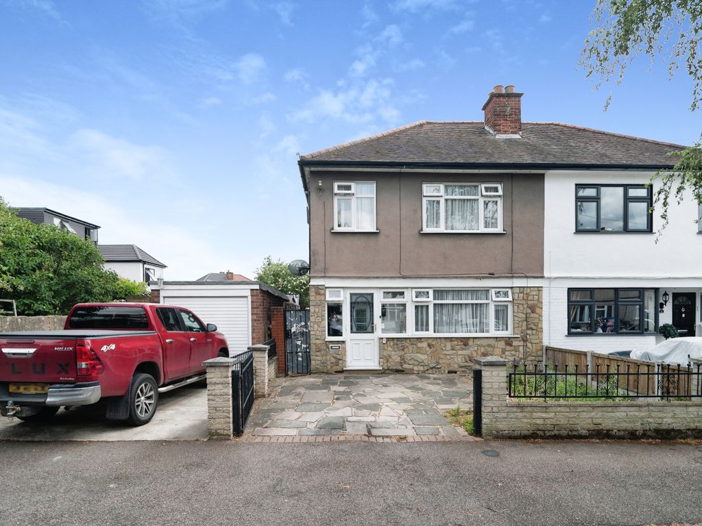 3 bed semi-detached house for sale in Hazell Crescent, Romford RM5, £425,000