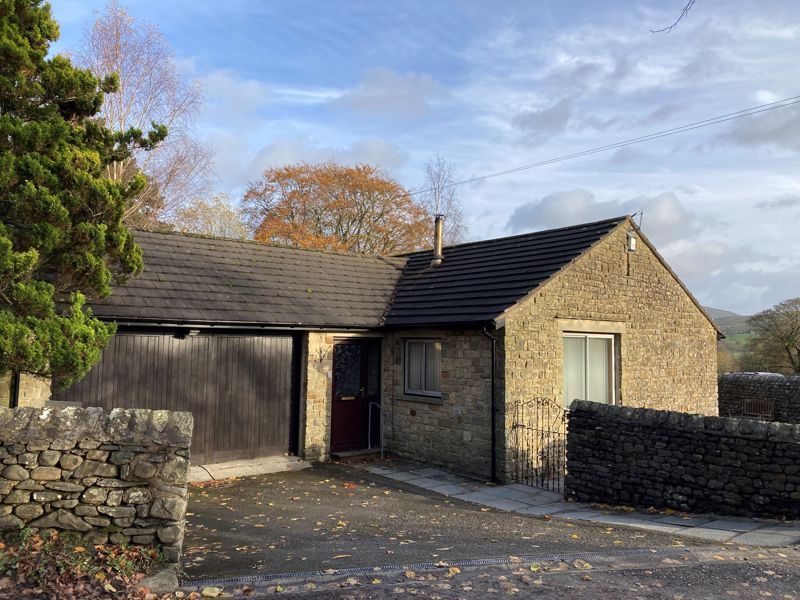 3 bed bungalow for sale in High Beech, Thorns Lane, Sedbergh LA10, £450,000