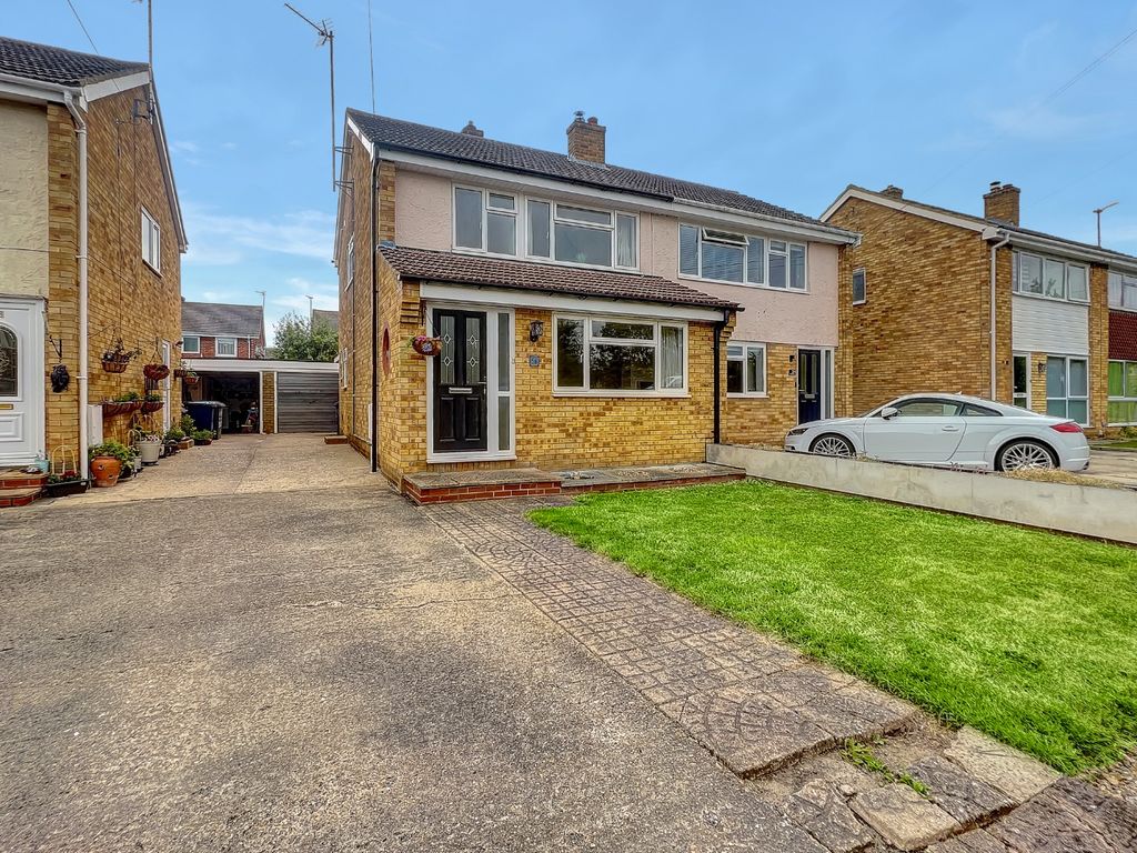 3 bed semi-detached house for sale in Springfield Road, Sawston, Cambridge CB22, £390,000