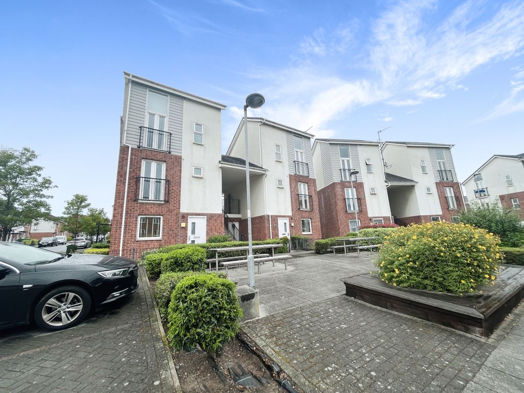1 bed flat for sale in Lock Keepers Way, Hanley, Stoke-On-Trent ST1, £55,000