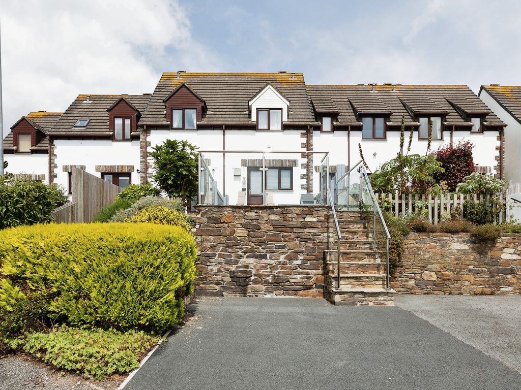 2 bed end terrace house for sale in Sarahs View, Padstow, Cornwall PL28, £335,000