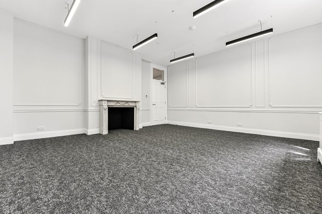 Office to let in 3rd Floor, Suite 3, 1 Duchess Street, Marylebone, London, Greater London W1W, £73,950 pa