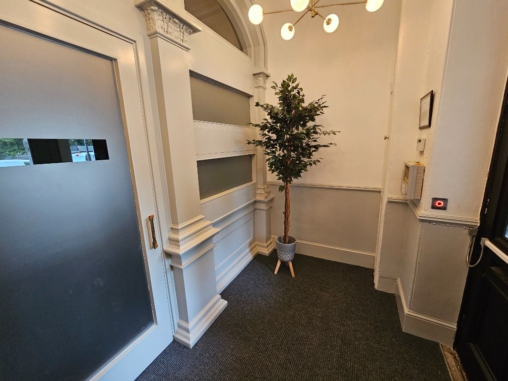 Commercial property to let in Albyn Place, City Centre, Aberdeen AB10, £13,200 pa