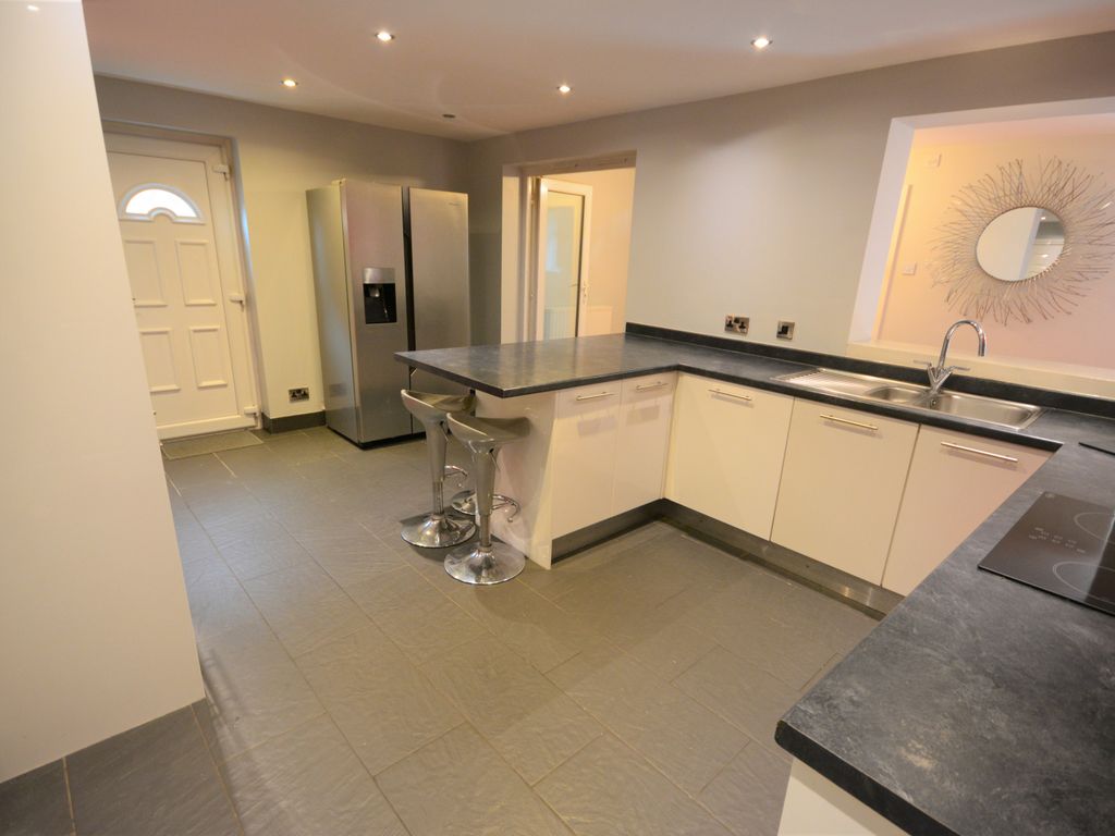 6 bed detached house for sale in Cranberry Drive, Bolton BL3, £435,000