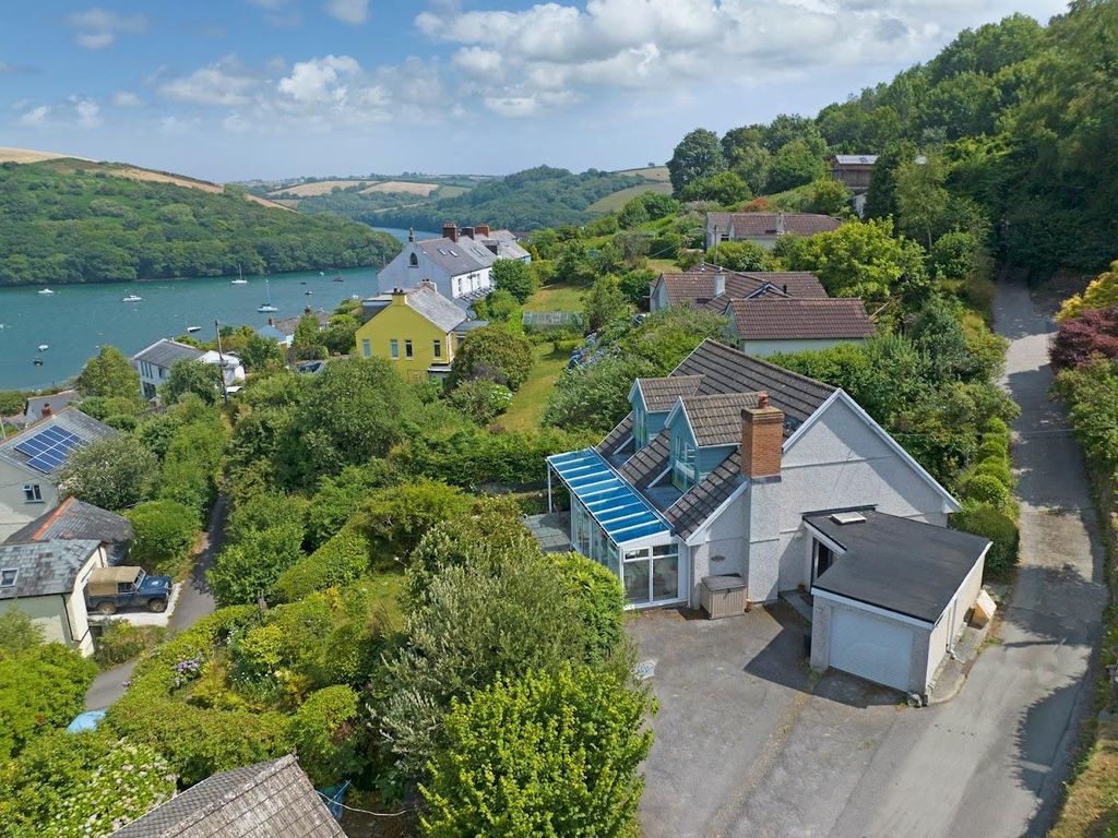 3 bed property for sale in Downs Hill, Golant, Fowey PL23, £750,000