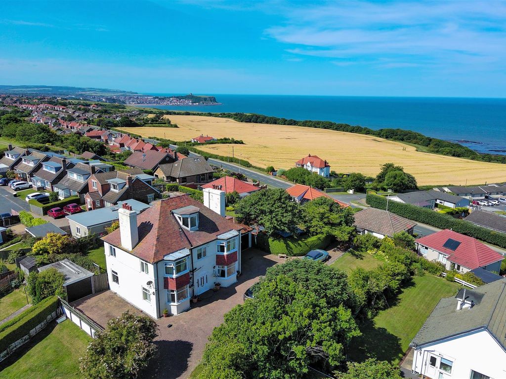 4 bed detached house for sale in Filey Road, Scarborough YO11, £750,000