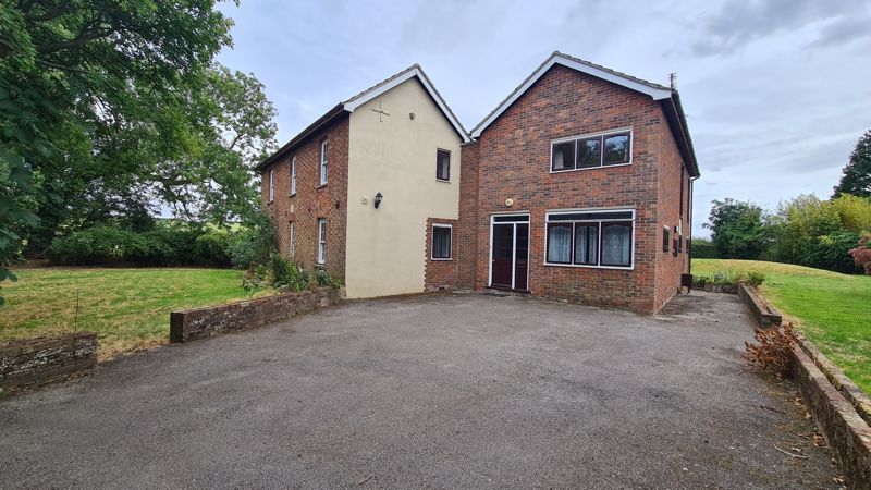 6 bed detached house to rent in Big Green, Warmington PE8, £1,900 pcm