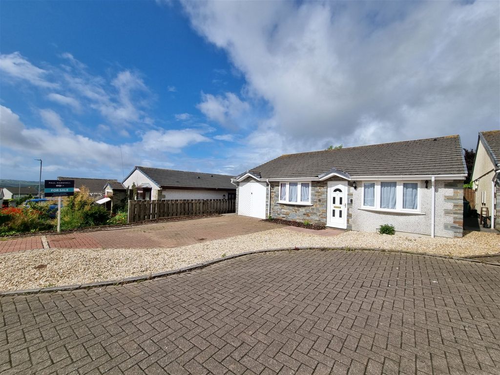 3 bed bungalow for sale in Trelawny Road, Menheniot PL14, £350,000