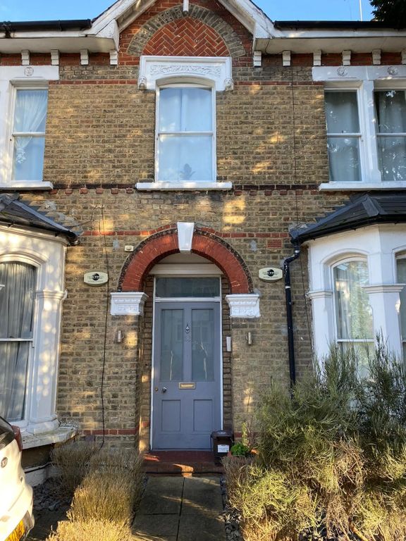 1 bed semi-detached house for sale in Sunny Gardens Road, London NW4, £450,000