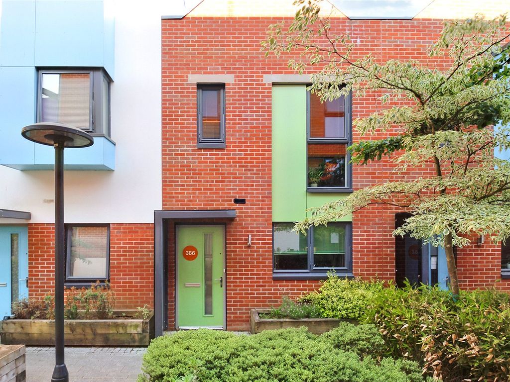 2 bed terraced house for sale in Paintworks, Bristol BS4, £365,000