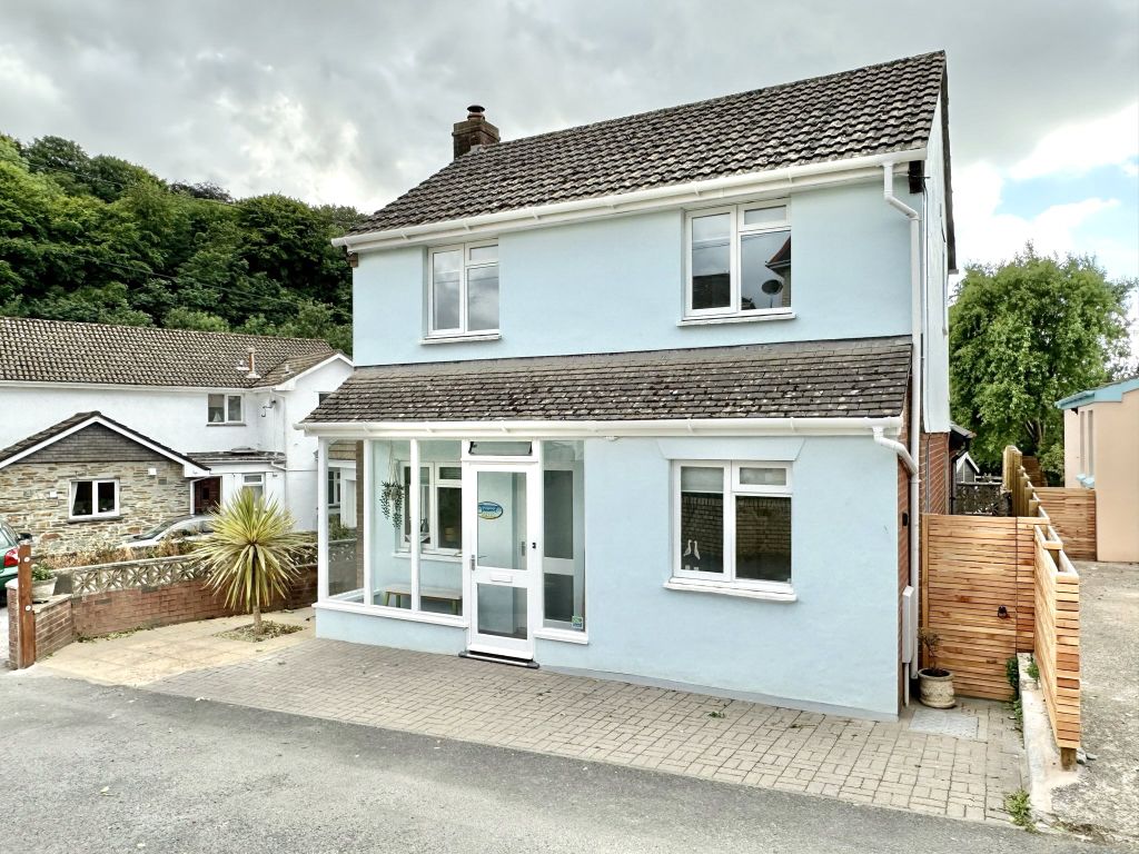 3 bed detached house for sale in Moory Meadow, Combe Martin, Devon EX34, £234,500