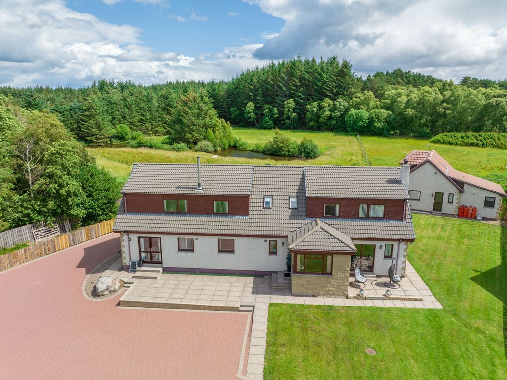 5 bed country house for sale in Upper Myrtlefield, Inverness IV2, £700,000