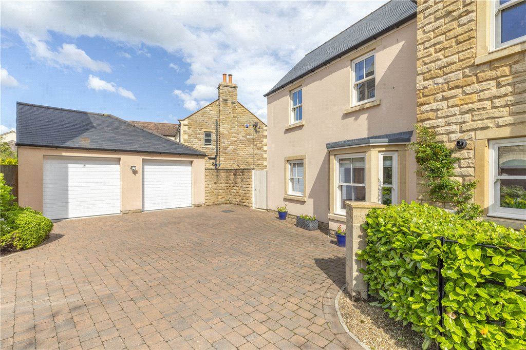 4 bed detached house for sale in Sidebeck House, 9 Sidebeck Way, Addingham, Ilkley LS29, £850,000