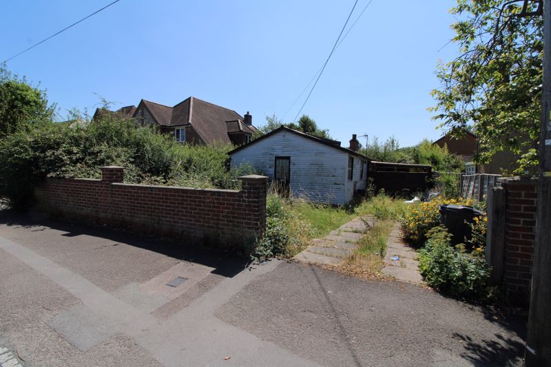 Land for sale in Wycombe Road, Holmer Green, High Wycombe HP15, £475,000
