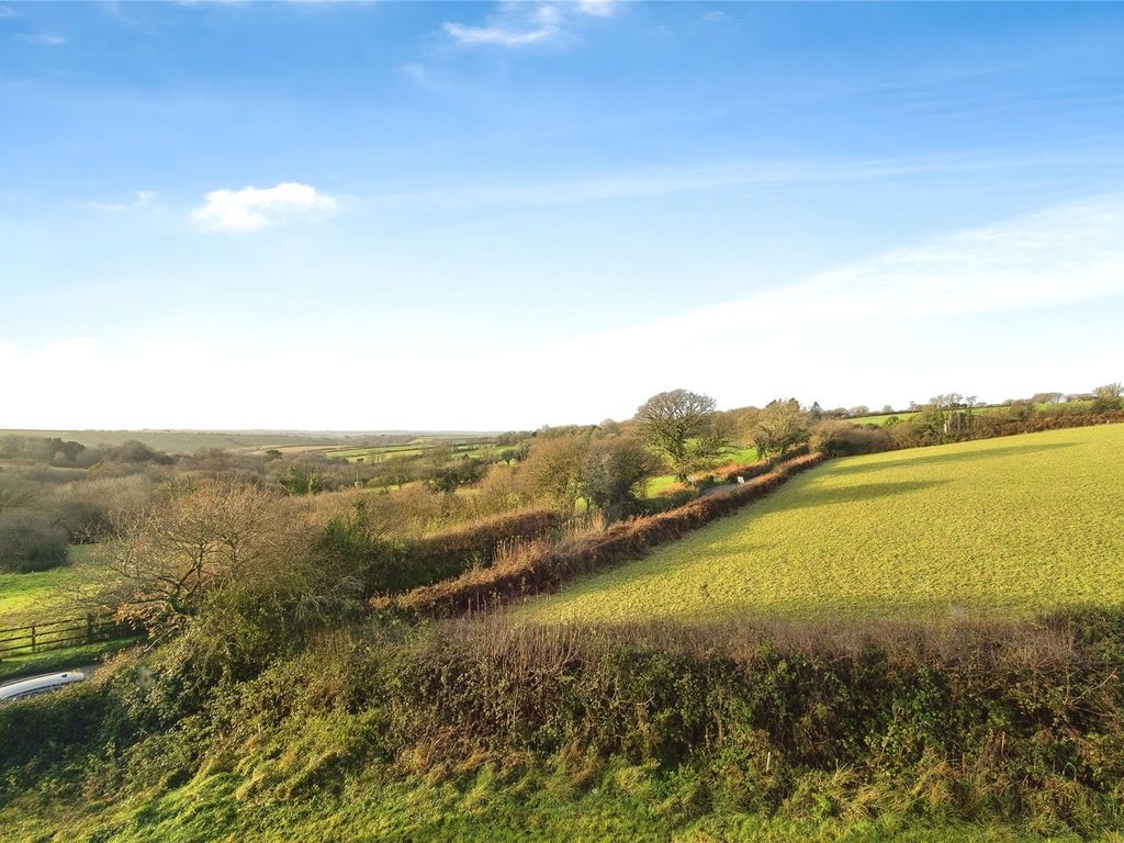 3 bed end terrace house for sale in Moreleigh, Totnes, Devon TQ9, £315,000