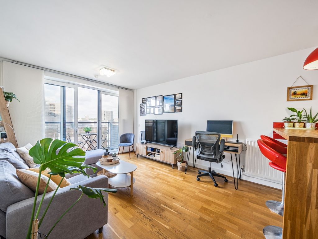 1 bed flat for sale in Tarves Way, London SE10, £350,000