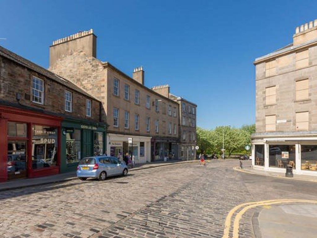 4 bed flat to rent in North West Circus Place, New Town, Edinburgh EH3, £4,750 pcm